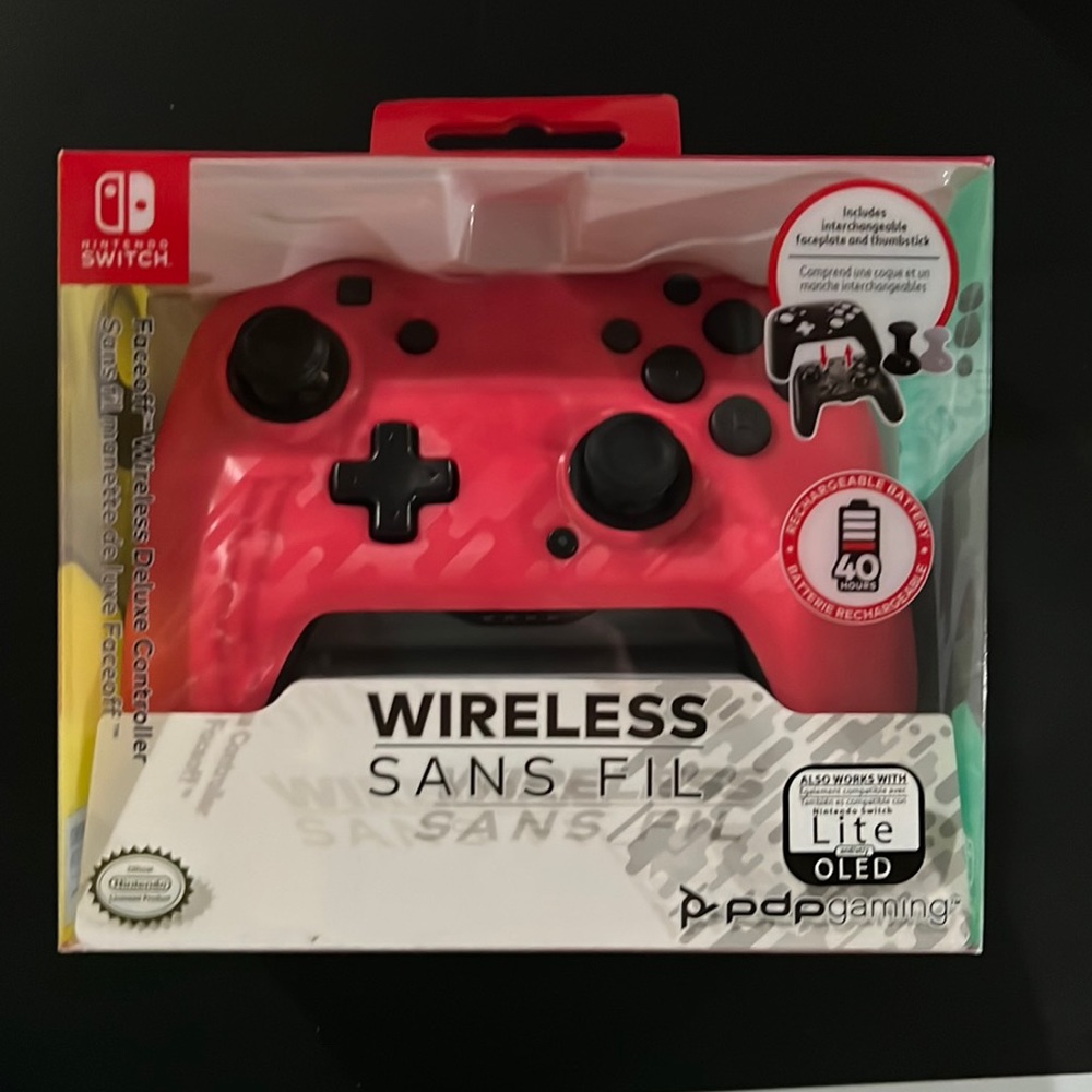 Wireless Nintendo Switch controller new